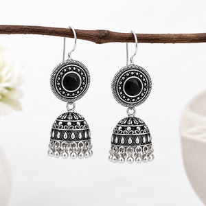 Boucles d'oreilles Jhumka en argent oxydé noir, faites à la main, style bohème tribal ethnique, bijoux statement, cadeau pour femme - Product Image 4