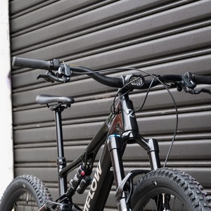 Último Lanzamiento en Stock: Bicicleta Eléctrica de Montaña Amflow PX Carbon 2026 para Adultos, con 2 Años de Garantía, Disponible para Pedidos al por Mayor - Product Image 5