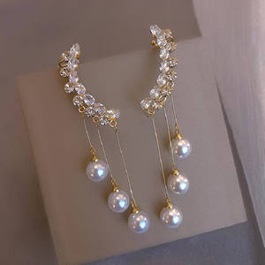 Boucles d'oreilles pendantes en perles plaquées or vintage romantiques AMBER JEWELS, certifiées IGI, avec accents en cristal, bijoux de mariage pour femmes - Product Image 4