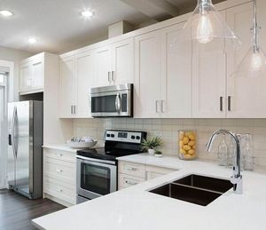 Meuble de cuisine modulaire sur mesure CANA blanc cassé, style Shaker, avec fermeture amortie et espace pour évier de ferme, vente en gros - Product Image 2