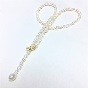 Collar de Perlas de Agua Dulce con Forma de Xiaomi, Lujoso y Sencillo, con Cierre OT, Cadena para Clavícula, Brillante, para Suéter, Accesorio de Perlas - Product Image 5