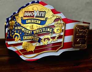 Ceinture de championnat avec plaque métallique, boucle en alliage, design rouge, blanc et bleu - Product Image 1