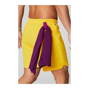 Shorts de compression pour hommes de haute qualité avec logo personnalisé – Couche de base athlétique extensible pour la gym, la course, le cyclisme et les sports - Product Image 2