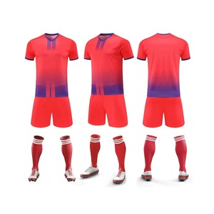 Uniforme de Fútbol Sublimado Personalizado de Último Diseño, Transpirable, Liso, 2026, Nueva Llegada, Servicios OEM, Uniformes de Fútbol Ajustados - Product Image 2