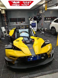 Factory Sale Interlocking Garage Plastic Floor Tiles PP Car Floor <b>Mat</b> Vinyl Flooring with Graphic Design Solution - Product Image 6