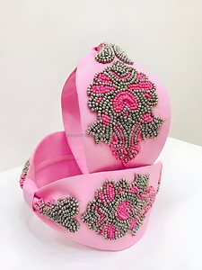 Diadema Ancha con Nudo Floral Bordado, Ajustable, Ecológica y Hecha a Mano, Diseño 2025, para Mujer - Product Image 5