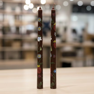 Juego de Velas Cónicas de Cera de Soja Pintadas a Mano con Aroma a Bayas de Prado de Medianoche (Juego de 2) para Decoración del Hogar, Navidad y Ocasiones Especiales - Product Image 1