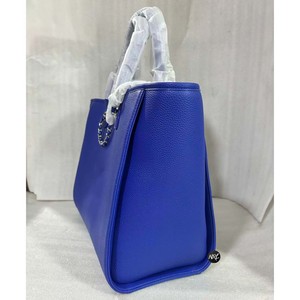 Red PU Womens Tote <b>Bag</b> with Chain <b>Strap</b> Solid Color Elegant Wholesale Daily Use Large Capacity <b>Shoulder</b> <b>Bags</b> All Seasons Fashion - Product Image 6