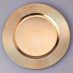 Vajilla de lujo para mesa de comedor: Platos redondos dorados para decoración de bodas y eventos, aptos para uso alimentario. - Product Image 4