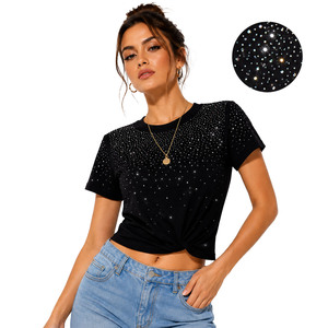 T-shirt court noir à col rond et manches courtes pour femme, personnalisable, avec strass scintillants dégradés, style Y2K, décontracté, glamour, pour soirée - Product Image 1