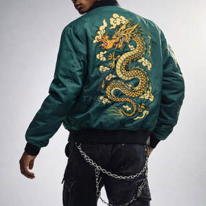 Chaqueta Sukajan Urbana con Bordado Elegante y Tela Satinada Suave, Estilo Moderno para Atuendo Diario - Product Image 5