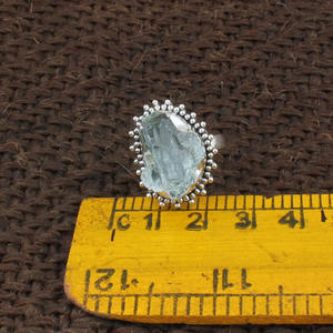 Bague artisanale en argent sterling 925 avec aquamarine à pois, design vintage granulé, pierre précieuse naturelle, bijoux en argent - Product Image 6