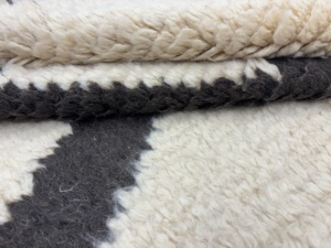Alfombra de Lana Hecha a Mano Personalizada, Alfombra de Piso Suave y Lujosa - Product Image 1