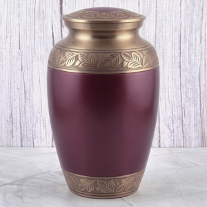 Urne funéraire pour adultes en laiton violet avec surface brillante et motif floral pour le stockage des cendres humaines, urne commémorative pour enterrement - Product Image 5
