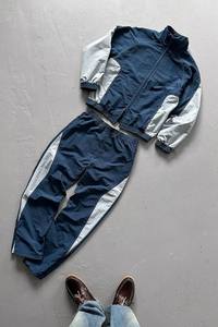 Ensemble jogging 2 pièces pour homme, veste courte et pantalon, coupe-vent en polyester avec fermeture éclair, style streetwear, service OEM - Product Image 5