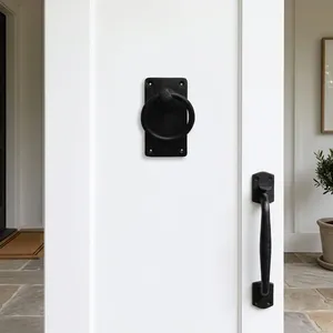 Battant de porte en laiton robuste, type anneau décoratif, noir mat, design moderne, pour usage hôtelier - Product Image 3