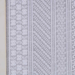 Tela de encaje con bordado Schiffli para abayas, caftanes, prendas de moda, textiles al por mayor, exportación, diseño personalizado, suministro premium del Reino Unido. - Product Image 5