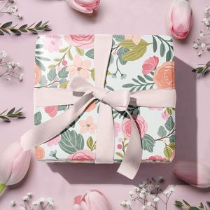 Rotolo di Carta da Regalo con Rose Rosa e Foglie Verdi, Elegante Confezione per Addio al Nubilato, Matrimonio e Anniversario per la Madre - Product Image 2
