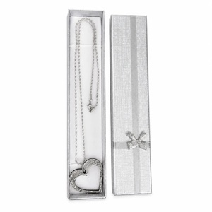 Collar con Colgante de Corazón de Acero de Damasco Hecho a Mano con Diseño Texturizado Recortado, Regalo para el Día de San Valentín - Product Image 5