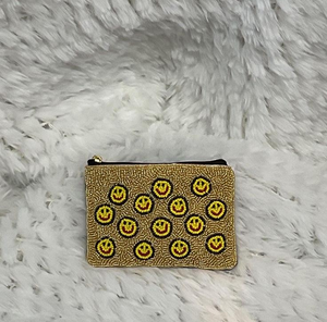Porte-monnaie artisanal en perles de rocaille motif pastèque avec cadre métallique, pochette à monnaie brodée de perles de créateur avec motifs traditionnels - Product Image 6