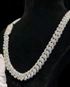 Excellent Quality Luxury 925 Silver Cuban Link <b>Chain</b> VVS Moissanite <b>Iced</b> <b>Out</b> Hip Hop Necklace Factory Price From India - Product Image 3