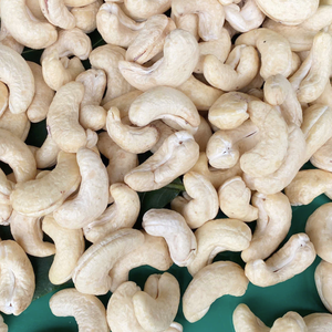 Hot Sale Best Rate Raw Cashew <b>Nuts</b> WW180, WW240, WW320, LP Cashew <b>Nuts</b> Wholesale Cashew <b>Nuts</b> Private Label Packaging Available - Product Image 1