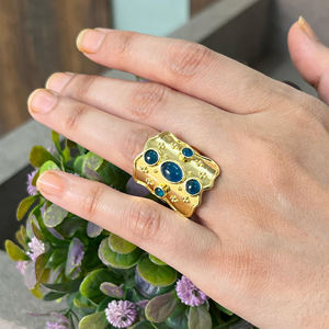 Anillo de latón macizo chapado en oro de 18k con apatita y jade, piedra preciosa lisa, banda delgada abierta, ajustable, estilo vintage, joyería de moda para fiestas. - Product Image 5