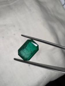 Émeraude naturelle de Zambie de 3,88 ct, pierre précieuse en vrac, forme octogonale, taille étagée, émeraude verte, vente en gros pour la fabrication de bijoux fins et de bagues - Product Image 1