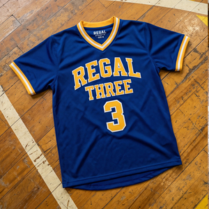 Camiseta de Baloncesto Regal Athletic con Cuello en V para Hombre, Azul y Amarillo, Sublimada, de Malla, 100% Poliéster, Camisetas de Fútbol Tosp - Product Image 1