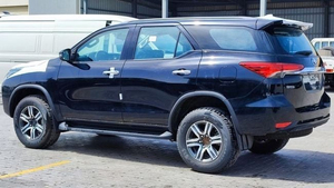 2025 TO YOTA Fortuner Max Premium Turbo Diesel Engine SUV Automatic Transmission Used Car Left Dark Leather <b>Panoramic</b> R20 Euro V - Product Image 3