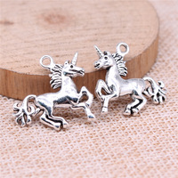Breloque Licorne Galopante 22x23mm en Alliage de Zinc Argent Vieilli pour Filles, Collier d'Anniversaire Thème Contes de Fées