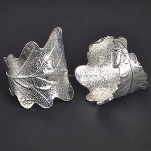 <b>Black</b> Coated Serviette Napkin Holders Collectable <b>Cloth</b> and Paper Tissue Ring Reusable Metal Napkin Ring With Custom Logo Print - Product Image 6