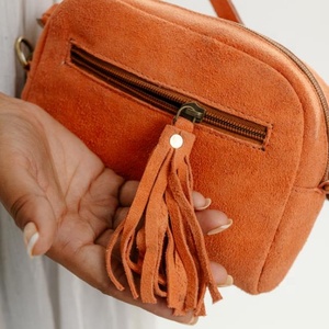 Femmes hiver bohème peau de vache fourrure en cuir véritable cantine usiné à la main antivol Portable franges nouveau Style occidental sacs à bandoulière - Product Image 3