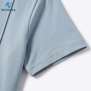 Ensemble t-shirt et short décontracté moderne pour homme, tissu doux au toucher, conçu pour le confort estival, les voyages et la maison - Product Image 3