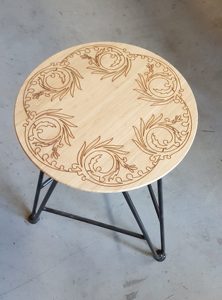 Mesa de Centro Redonda de Estilo Industrial Moderno con Cesta de Almacenamiento, Base de Alambre Metálico, Tapa de Madera Oscura, Muebles para Sala de Estar - Product Image 3
