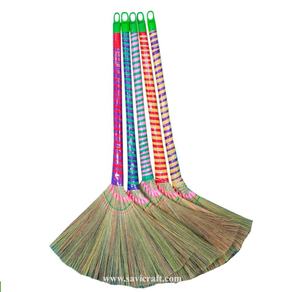 SAVICRAFT. Balai de jardin JSC 2025 fait main avec manche en bois, tête de balai en PET, usage domestique, pelle à poussière incluse pour le nettoyage, fabriqué au Vietnam - Product Image 5