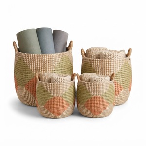 Vietnam Handmade Seagrass Basket With Lid Natural Woven Storage Basket Eco Friendly Wholesale Manufacturer - Product Image 1