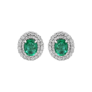 Vente en gros de boucles d'oreilles à double halo en or blanc 18 carats avec émeraude ovale naturelle et diamants, Memoria Jewels - Product Image 1
