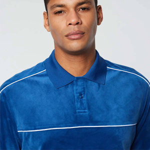 Chemise Homme Bleue en Velours à Manches Courtes Couleur Unie Décontractée Respirante en Polyester Tricoté 220g avec Logo Frontal et Détails Bordés Blancs - Product Image 4