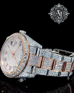 Reloj de Lujo con Cuarzo y Moissanita, Brazalete de Acero Inoxidable, Esfera con Números Romanos, Tono Oro Rosa, Unisex, para Fiestas - Product Image 2