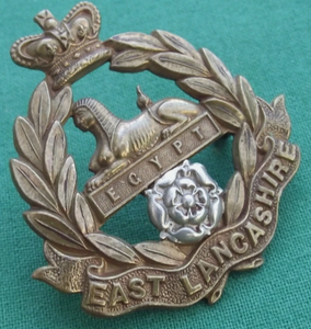 La insignia de gorra del 5º Regimiento Militar Real de Lancashire QVC, pre-1902, genuina del Reino Unido. - Product Image 2