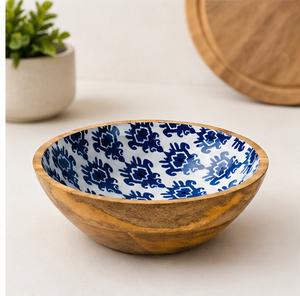 Bol de service en bois contemporain imprimé, fait main, avec motif floral bleu, pour salade, masala, usage en restaurant - Product Image 1