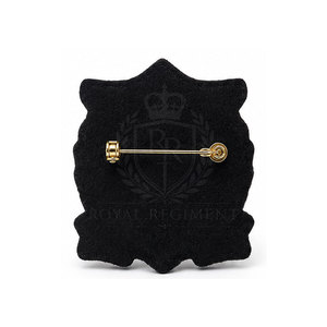 Badges de poitrine personnalisés avec des designs uniques, tissu résistant et détails impeccables pour vestes, vêtements, sacs et accessoires - Product Image 5