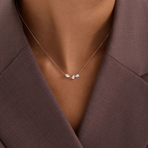Collier en or minimaliste avec pendentif en diamant de culture Dali Pear & Marquise, bijou de mariée délicat, cadeau idéal - Product Image 2