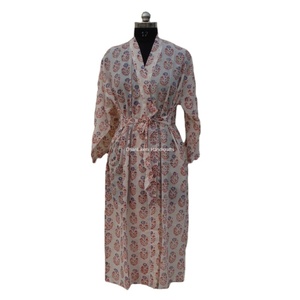 Blanc indien femmes Floral main bloc imprimé Hippie Style bohème Maxi robe Kimono grande taille en gros vêtements de nuit été longue - Product Image 1