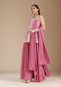 Ensemble indien pakistanais brodé rose Georgette, tunique sans manches à volants et pantalon palazzo, tenue de fête pour femme, coupe élégante - Product Image 2