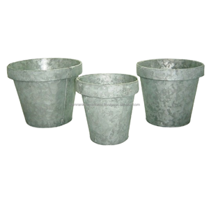 Jardinière tendance en métal gravé en forme ronde avec motif floral pour la décoration de la maison, du restaurant et du jardin avec trou de drainage, écologique - Product Image 5