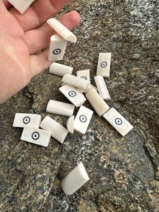 Dados de hueso natural hechos a mano para juegos/rituales/apuestas, para adivinación - Product Image 5