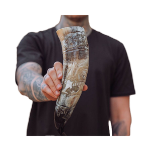 Cuerno para Beber con Soporte, Estilo Náutico Animal, Hecho a Mano, Cuerno Natural Pulido, Artículos para Beber para Fiestas, India, para Venta al por Mayor - Product Image 1