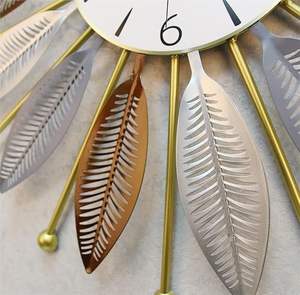 Réveil classique rétro à double cloche |   Horloge de table analogique silencieuse sans tic-tac, sonnerie forte, veilleuse, cadran lumineux, fonctionne sur piles, pour le bureau - Product Image 6